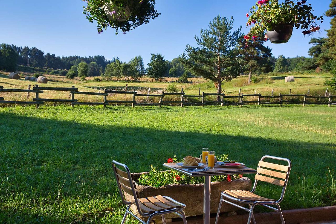 Les Hameaux De Lozere Sure Hotel Collection By Best Western Fournels Zewnętrze zdjęcie